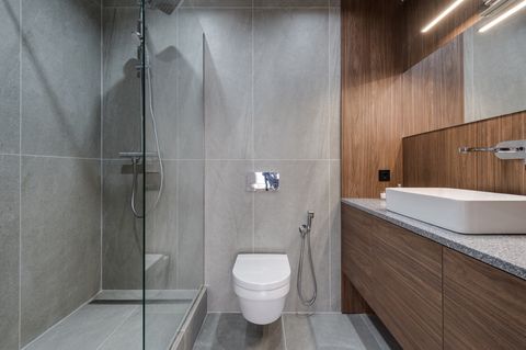 Что такое walk-in душ и почему он уместен в «Кутузов Граде»