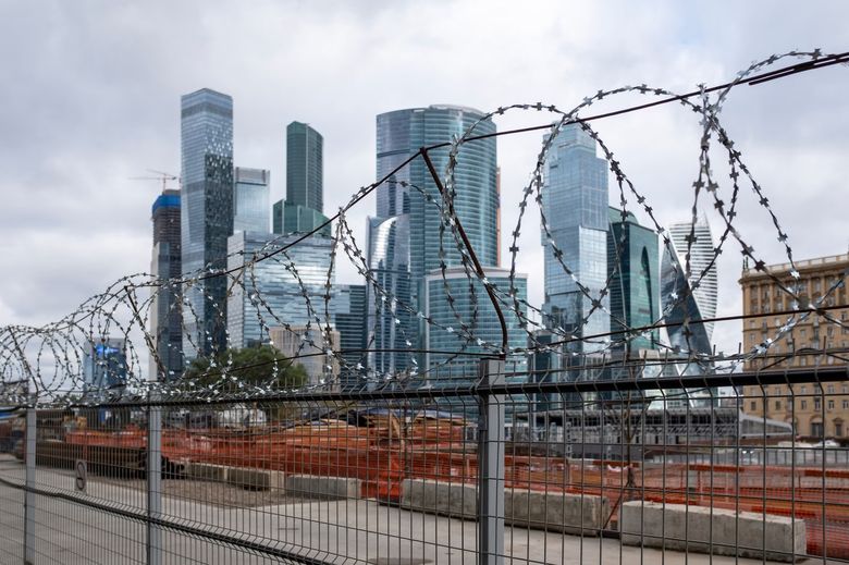 Как учесть особенности ЖК «Бадаевский» при объединении?