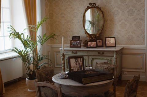 Критерии отбора студий для работы с антиквариатом и искусством