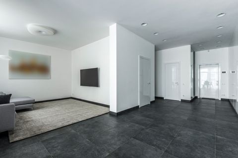 Какой уровень шума считается критическим для White Box в ЖК «The MID»?