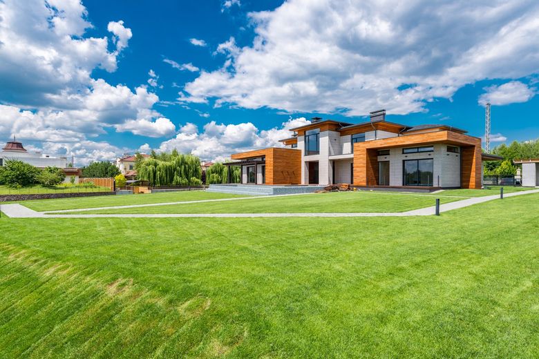 Какой тип автономной канализации подходит для участка в «Bayside Residence»?